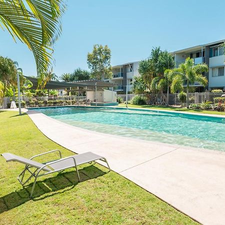 Ramada Encore By Wyndham Whale Cove Hervey Bay Exterior photo