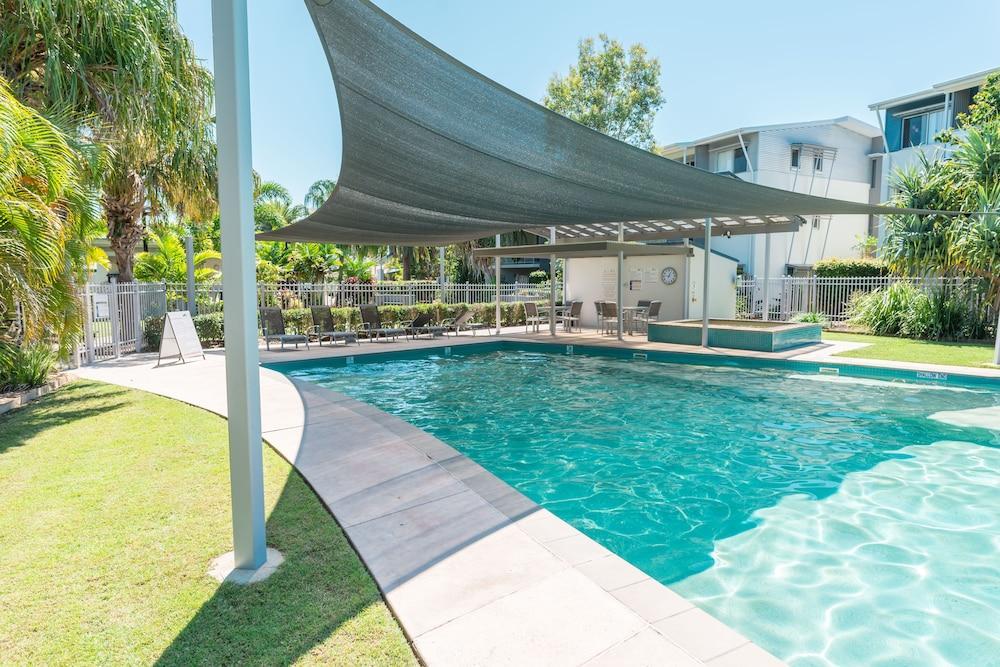 Ramada Encore By Wyndham Whale Cove Hervey Bay Exterior photo