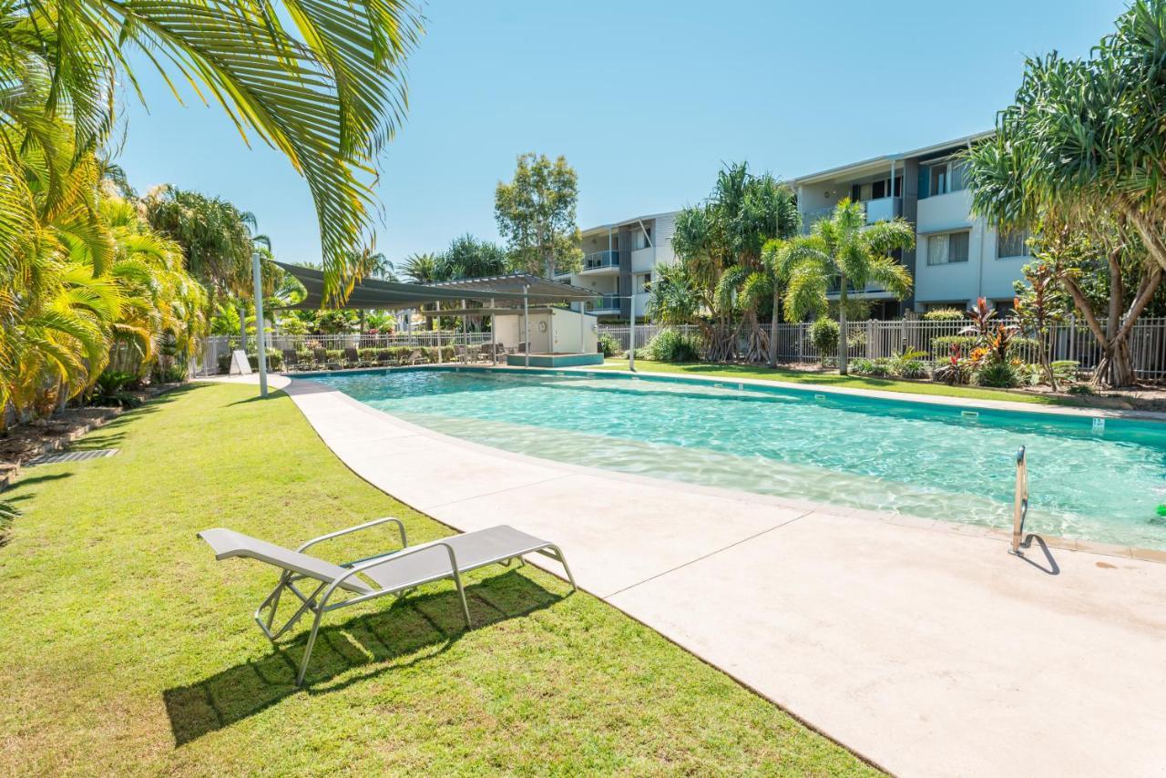 Ramada Encore By Wyndham Whale Cove Hervey Bay Exterior photo