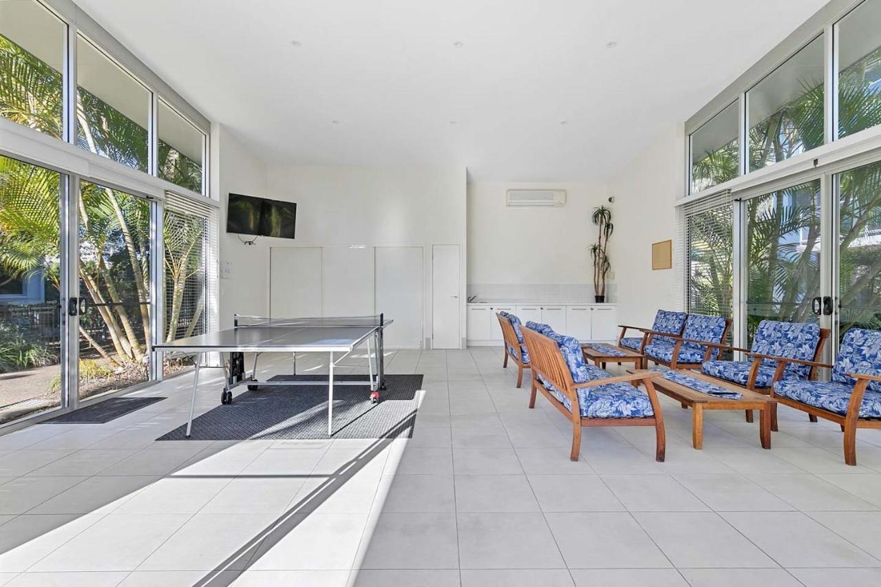 Ramada Encore By Wyndham Whale Cove Hervey Bay Exterior photo
