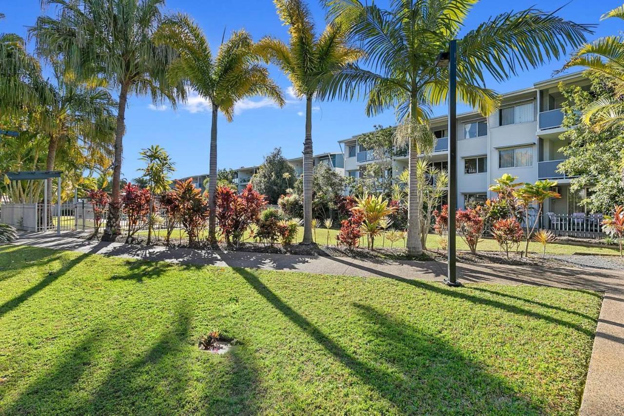 Ramada Encore By Wyndham Whale Cove Hervey Bay Exterior photo