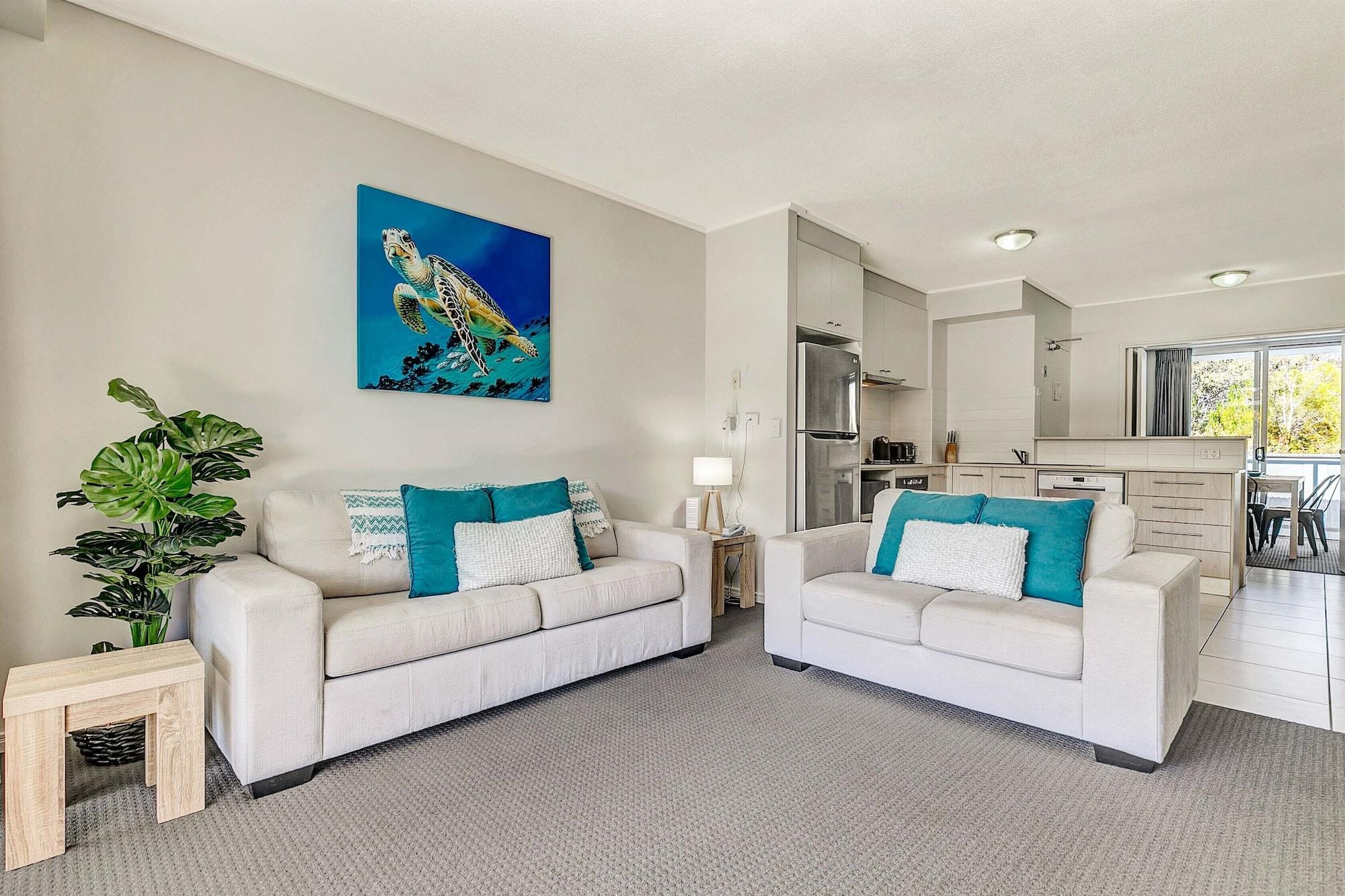 Ramada Encore By Wyndham Whale Cove Hervey Bay Exterior photo