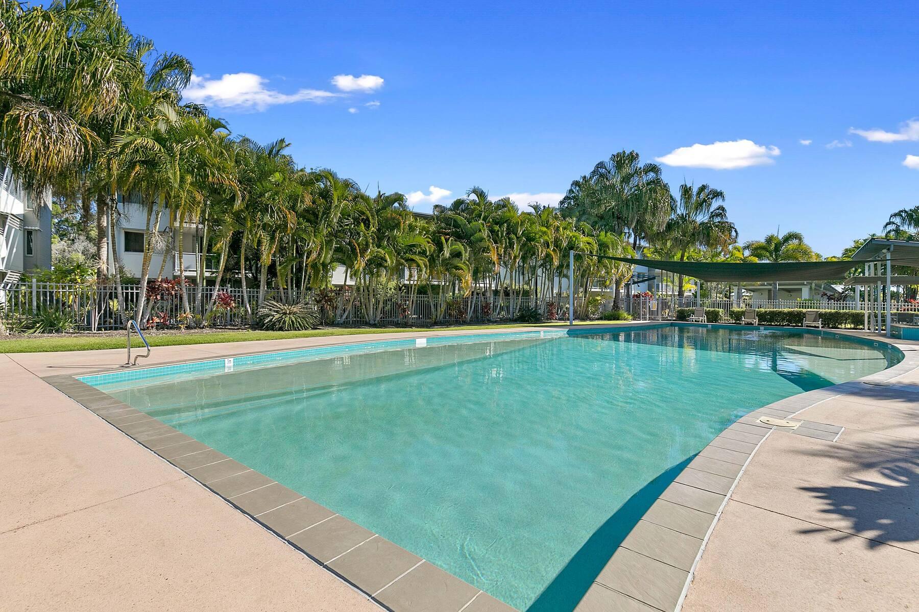 Ramada Encore By Wyndham Whale Cove Hervey Bay Exterior photo